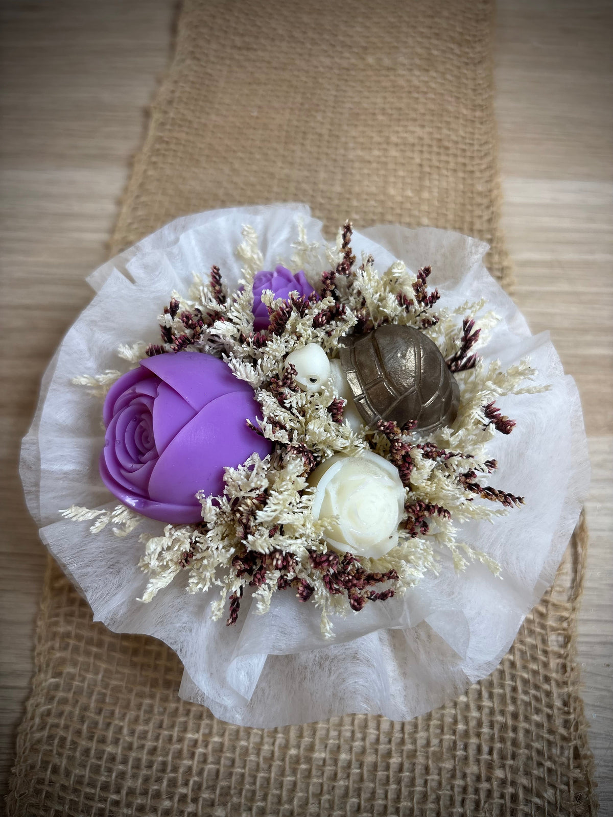 Bouquet de fondants Violette violet et blanc vue de dessus Flamme & parfums