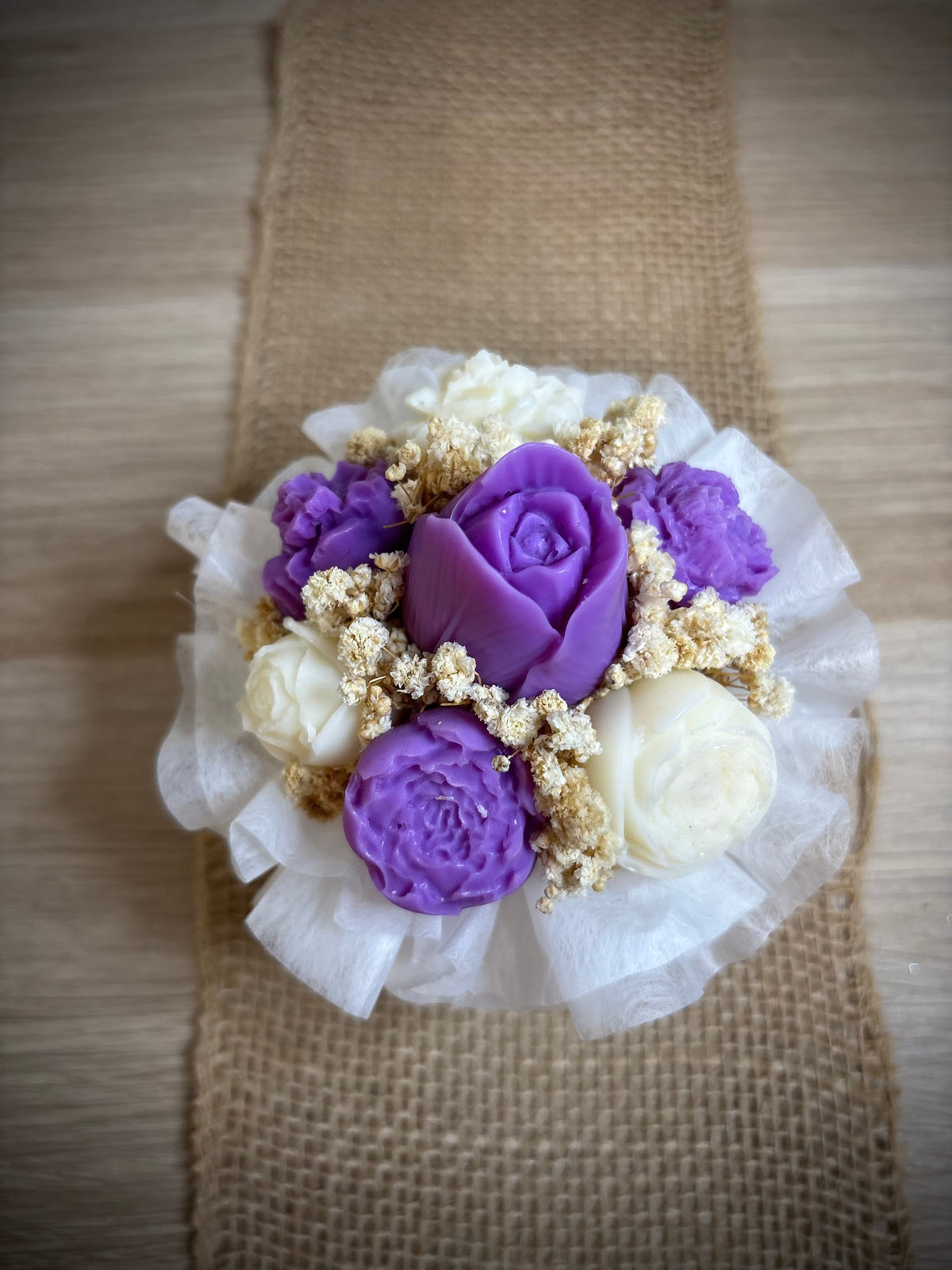 Bouquet de fondants Pure Freesia 100g - vue de côté
