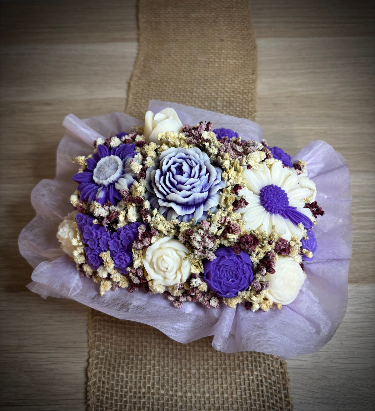 Bouquet de fondants Lavande violet et blanc – vue de dessus – Flamme & parfums